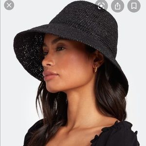 MAJOR ISO: janessa leone Felix hat black